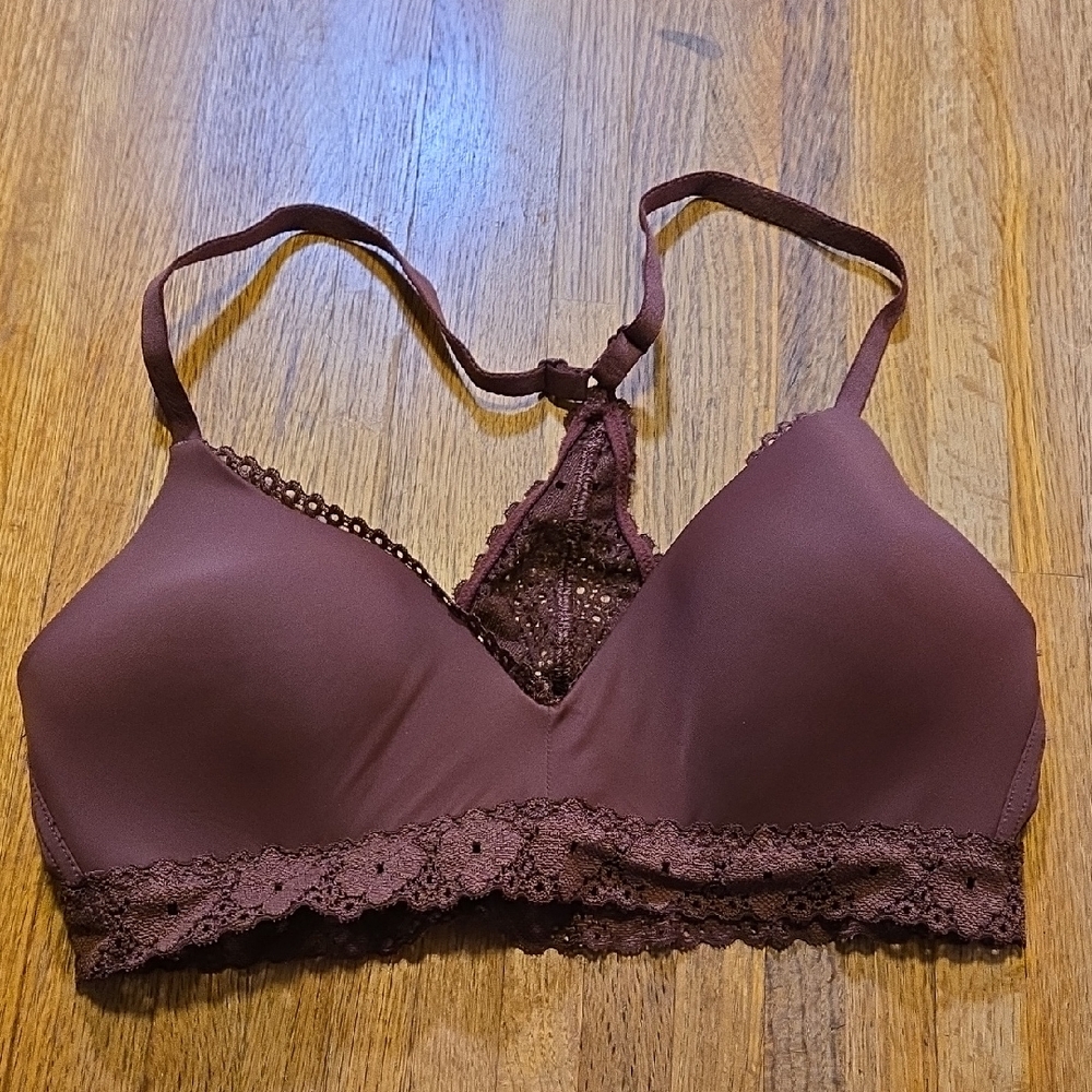 Aerie Women 34C Maroon Lace Trimmed Razorback Wireless‎ Adjustable Bralette
